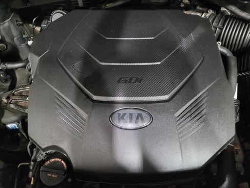Used 2019 Kia Sedona LX FWD image 30