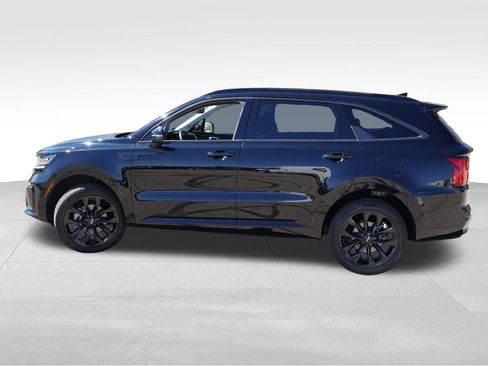 Certified 2023 Kia Sorento SX AWD/4WD image 9