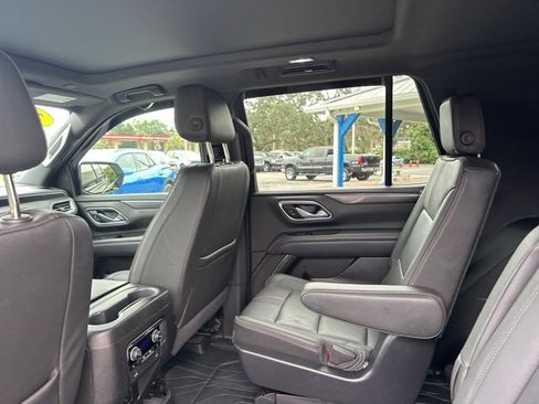 Used 2022 Chevrolet Tahoe RST w/ Sport Performance Package image 40