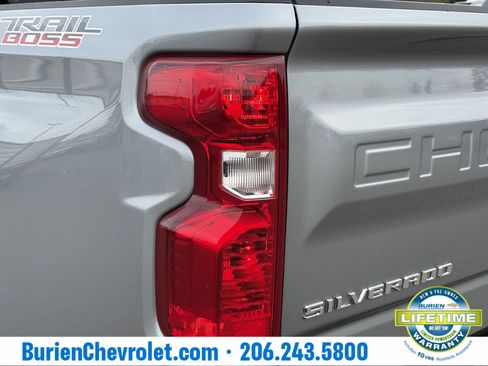 Used 2025 Chevrolet Silverado 1500 Custom Trail Boss image 39