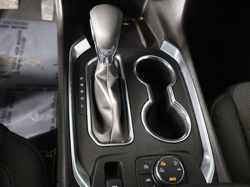 Used 2023 Chevrolet Traverse LT w/ Midnight/Sport Edition image 44