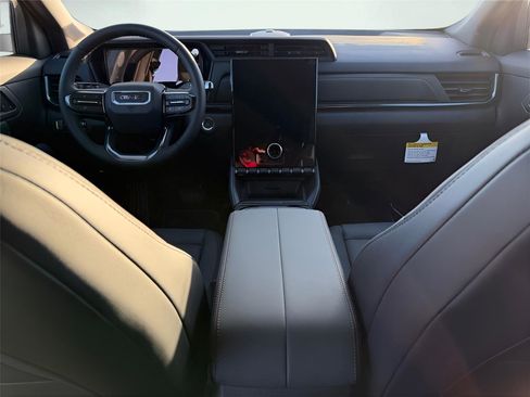 New 2026 GMC Terrain AT4 w/ Convenience Package III image 10