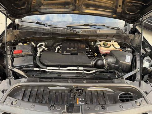Used 2021 Chevrolet Silverado 1500 Custom RWD image 32