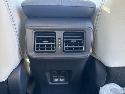 New 2025 Toyota RAV4 Limited image 24