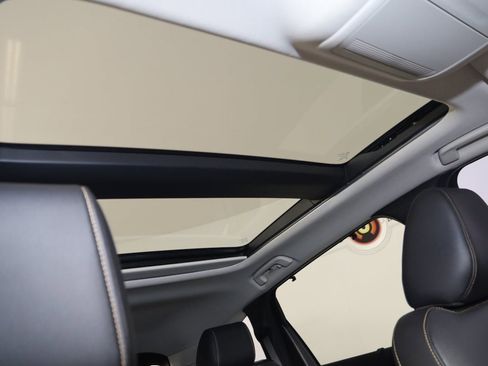 Used 2024 MAZDA CX-90 Plug-In Hybrid w/ Premium Pkg image 11