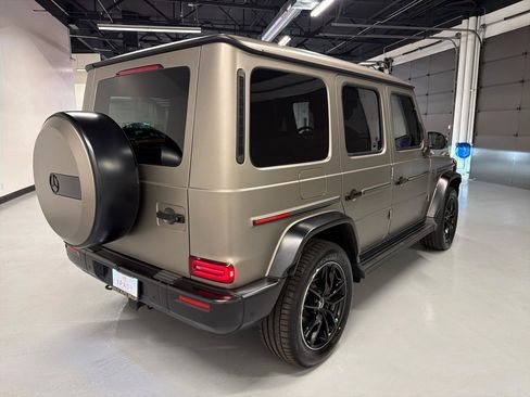 Used 2025 Mercedes-Benz G 550 image 8