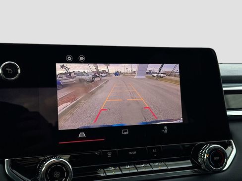 Used 2024 GMC Canyon Elevation w/ Trailering Package image 13