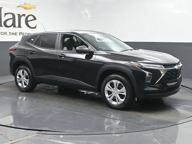 New 2026 Chevrolet Trax LS FWD image 6