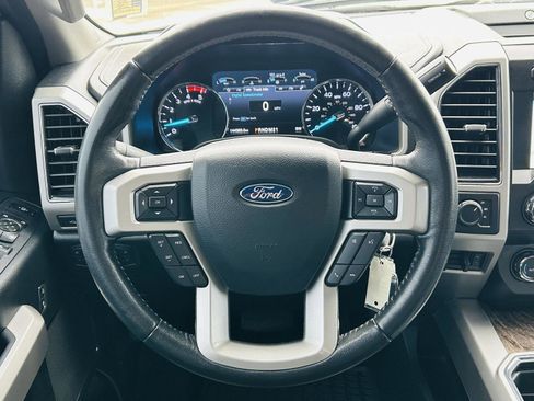 Used 2019 Ford F250 Lariat w/ Chrome Package AWD/4WD image 18