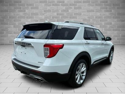 Certified 2023 Ford Explorer Platinum w/ Technology Package