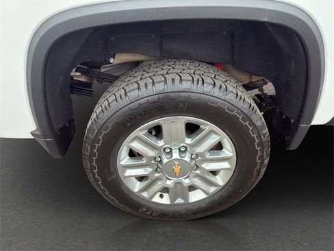 Used 2024 Chevrolet Silverado 3500 High Country w/ High Country Premium Package image 19