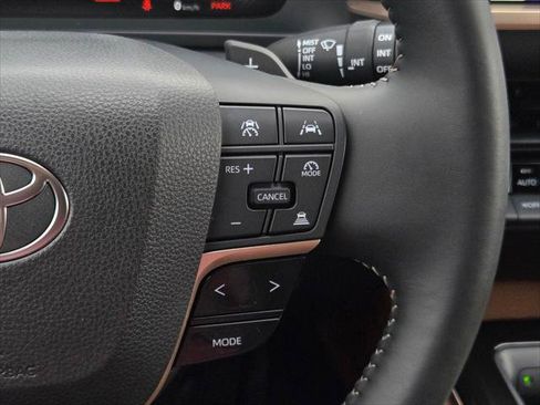 Certified 2026 Toyota Crown Signia AWD/4WD image 19