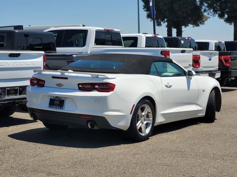 Used 2022 Chevrolet Camaro LT image 4