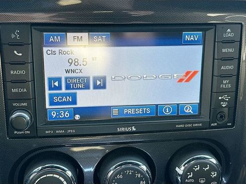 Used 2011 Dodge Challenger SRT8 RWD image 15