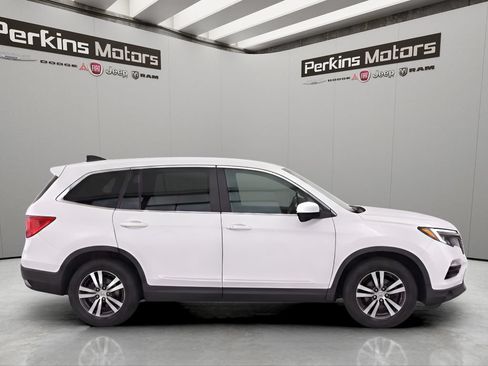 Used 2016 Honda Pilot EX image 6