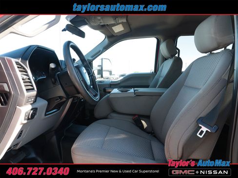 Used 2020 Ford F350 XLT w/ Tremor Off-Road Package AWD/4WD image 5
