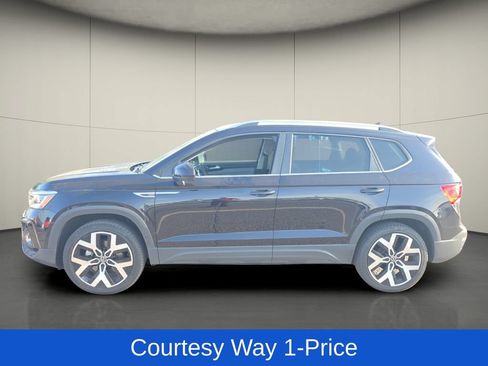 Used 2022 Volkswagen Taos SEL AWD/4WD image 5