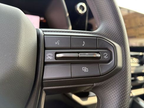New 2026 Chevrolet Colorado Trail Boss AWD/4WD image 14