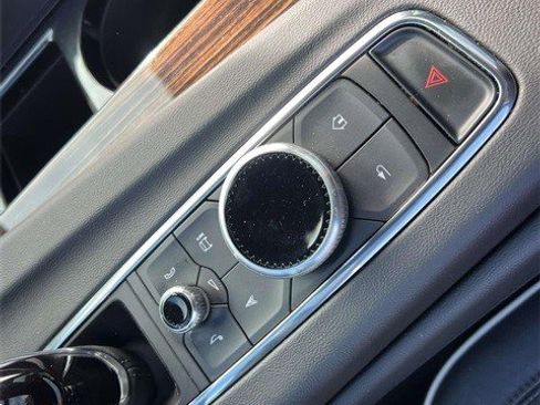 Certified 2024 Cadillac Escalade Premium Luxury w/ Performance Package image 20