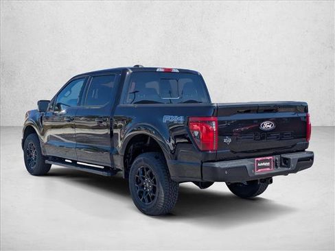 New 2026 Ford F150 XLT w/ Equipment Group 302A MID image 9