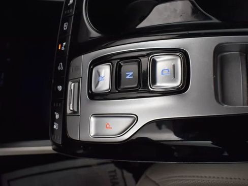 Used 2024 Hyundai Tucson Limited image 36