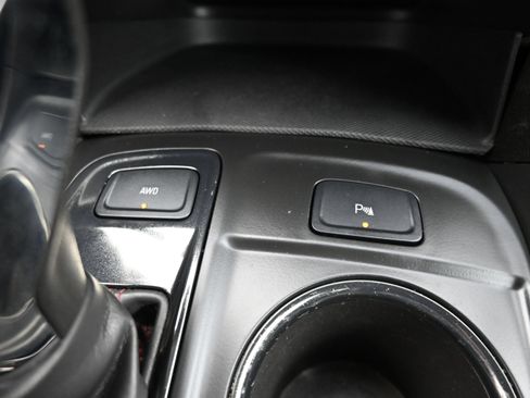 Used 2022 Chevrolet Equinox RS AWD/4WD image 21
