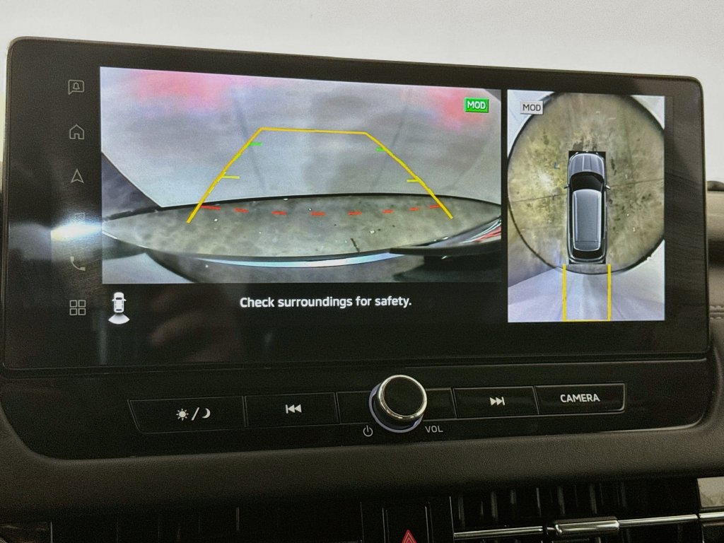 Used 2025 Mitsubishi Outlander SE FWD image 15