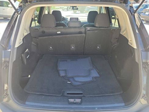 Used 2023 Nissan Rogue SV AWD/4WD image 7