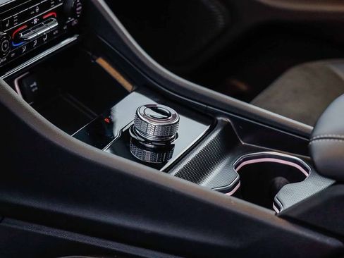 New 2025 Jeep Grand Cherokee Altitude image 21