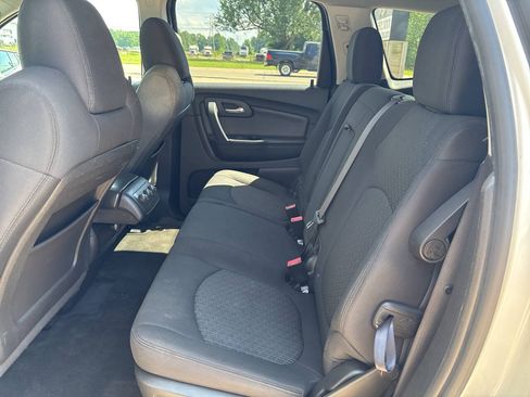 Used 2012 Chevrolet Traverse LT w/ All-Star Edition AWD/4WD image 14