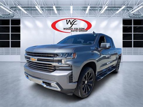 Used 2022 Chevrolet Silverado 1500 High Country w/ Technology Package image 7