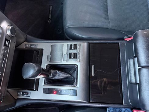 Used 2015 Lexus GX 460 image 37
