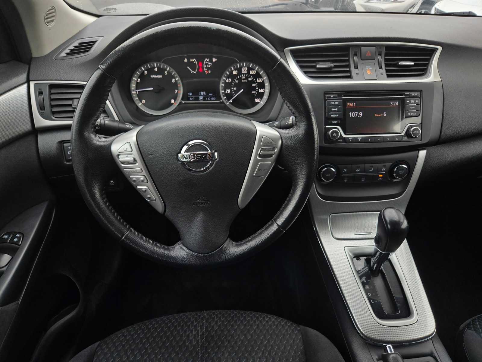 Used 2015 Nissan Sentra SR FWD image 11