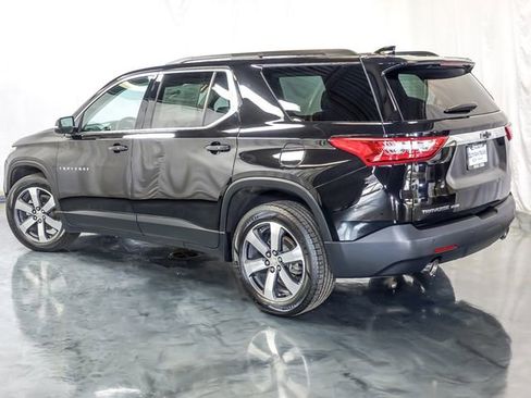 Certified 2019 Chevrolet Traverse LT w/ LT Premium Package AWD/4WD image 9