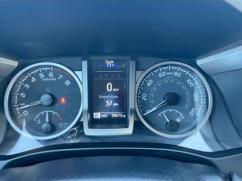 Used 2023 Toyota Tacoma SR5 RWD image 12