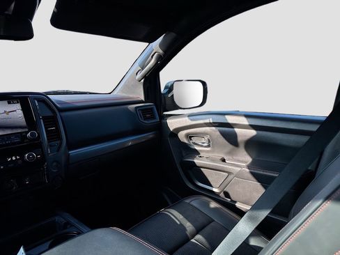 Used 2021 Nissan Titan PRO-4X w/ Off Road Protection Package image 23