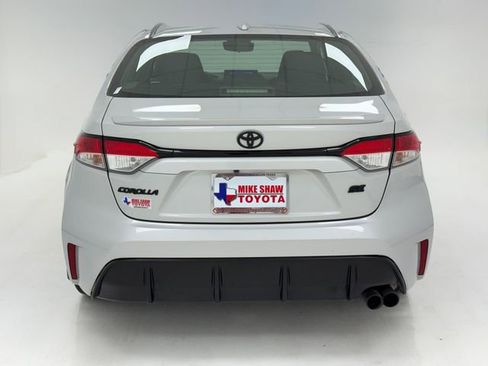 Used 2023 Toyota Corolla SE image 39