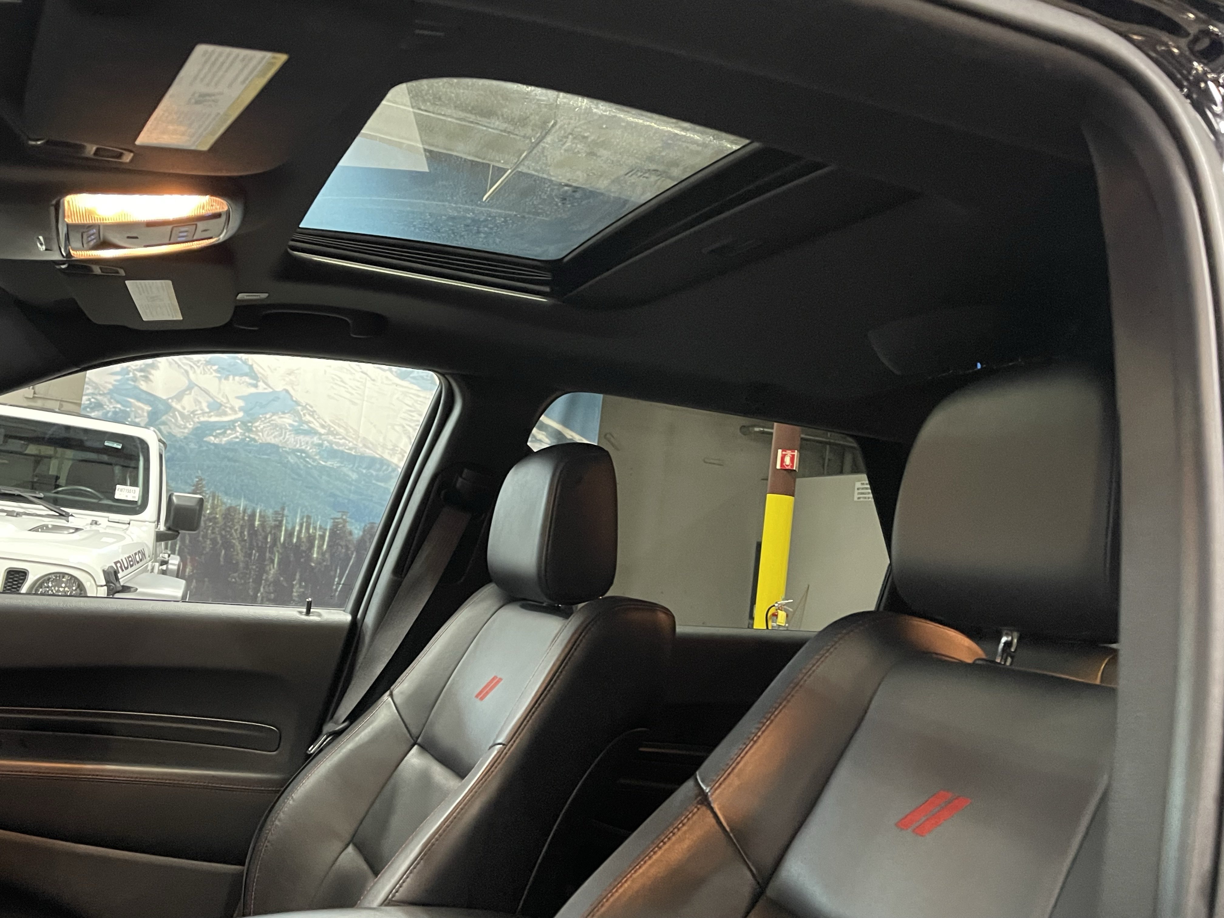 Used 2025 Dodge Durango R/T AWD/4WD image 20