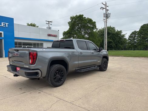 Used 2020 GMC Sierra 1500 Elevation w/ Elevation Value Package AWD/4WD image 3