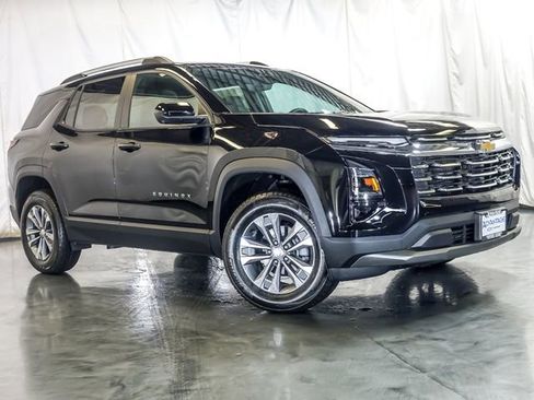 New 2026 Chevrolet Equinox LT image 2