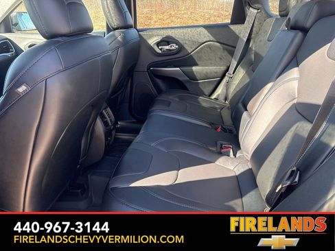 Used 2022 Jeep Cherokee Limited w/ Mopar Interior Package image 43