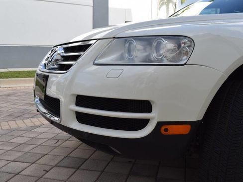 Used 2006 Volkswagen Touareg V10 TDI AWD/4WD image 15