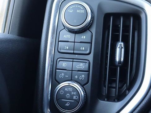 Used 2022 GMC Sierra 2500 Denali image 28