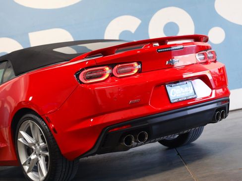 Used 2019 Chevrolet Camaro SS RWD image 51