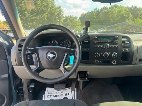 Used 2013 Chevrolet Silverado 1500 LS RWD image 25