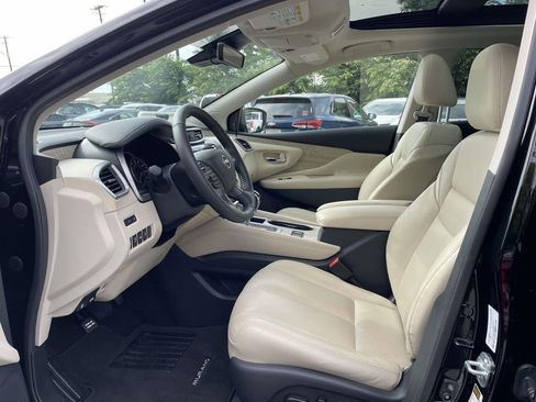 Used 2024 Nissan Murano SL FWD image 15