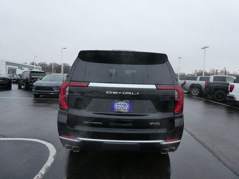 New 2026 GMC Yukon XL Denali w/ Sun & Power Step Package AWD/4WD image 33