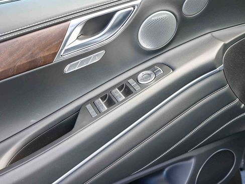 New 2026 Genesis GV80 2.5T Prestige image 22