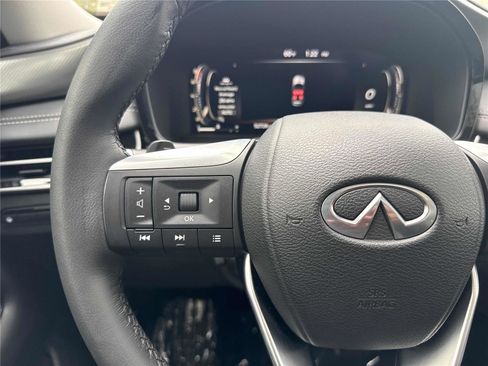 Used 2023 INFINITI QX60 Luxe w/ Cargo Package image 18