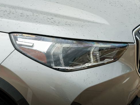 Used 2024 BMW X1 xDrive28i w/ Premium Package image 2